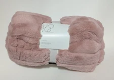 project 62 throw 50inx60in Faux Fur Face. 100% Poly;Reverse 100% Poly NOS