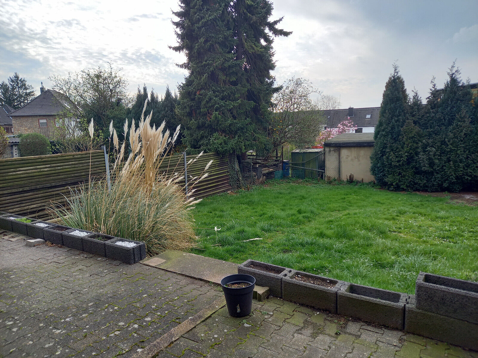 Bild 2 von 22