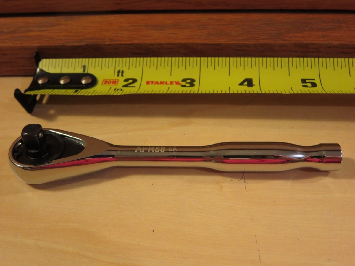 Eri★ Glacier Bay Erica 12 in. Rough-In 1-piece 1.28 GPF Single