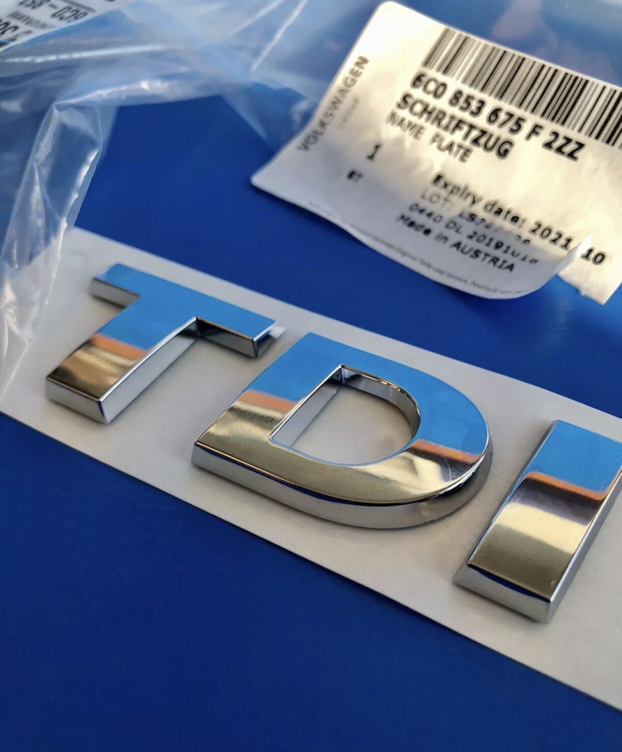 Badge Volkswagen Polo 6C d'origine calandre avant chromée OEM 2014-2017