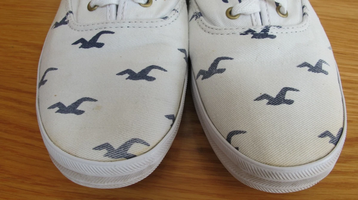 Hollister Size 5 White Patterned Textile Pumps Lace Up Eu Size 38