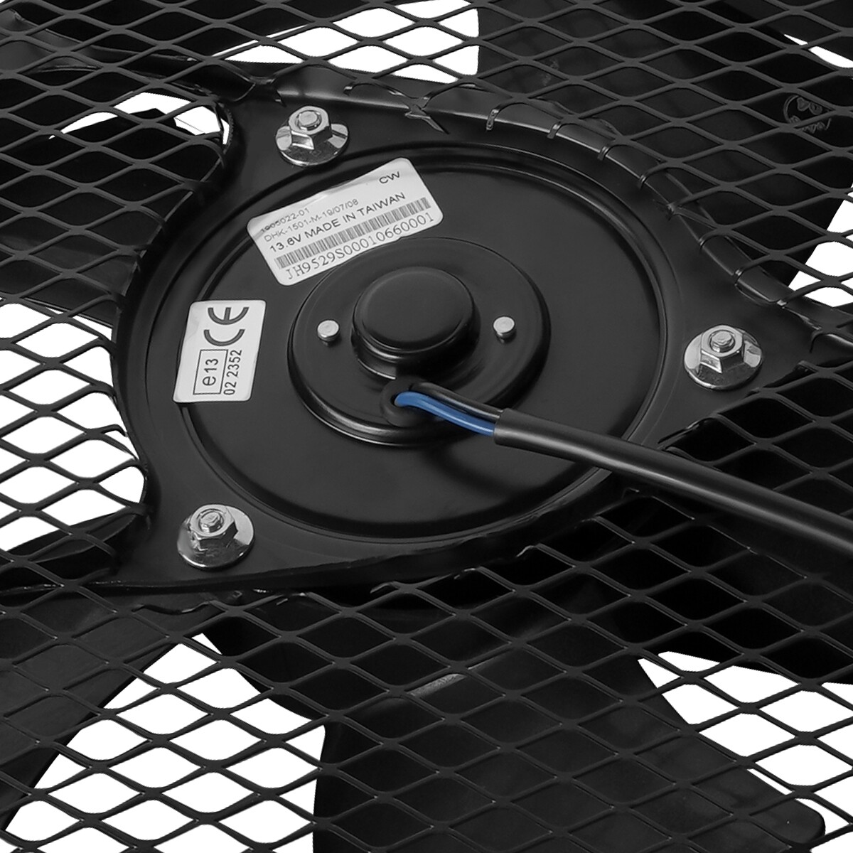 FOR 89 98 SUZUKI SIDEKICK 1 6L OE STYLE A C SYSTEM RADIATOR COOLING FAN for-89-98-suzuki-sidekick-1-6l-oe-style-a-c-system-radiator-cooling-fan
