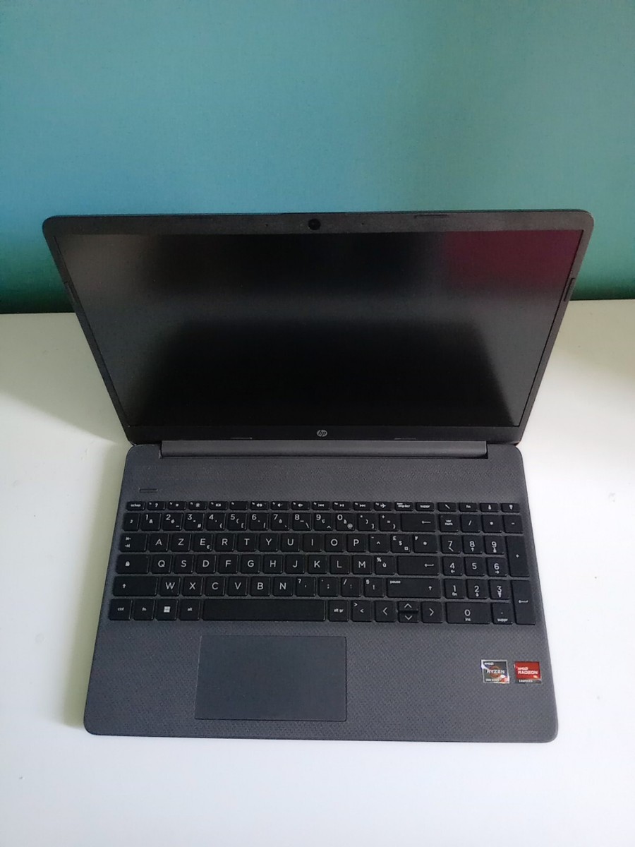 Ordinateur portable HP Laptop 15-fd1000nk, Windows 11 Édition Familiale