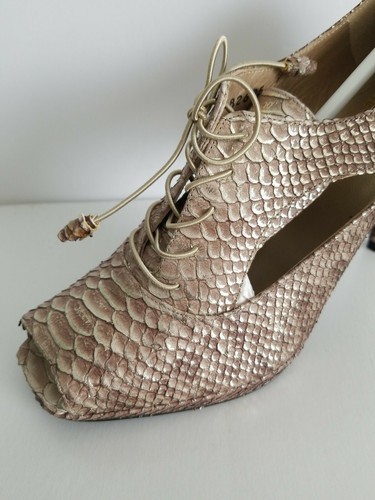 STIVALETTI STUART Weitzman tipcoventry mozzafiato pitone marrone oro 9 i love shoes - Foto 1 di 11