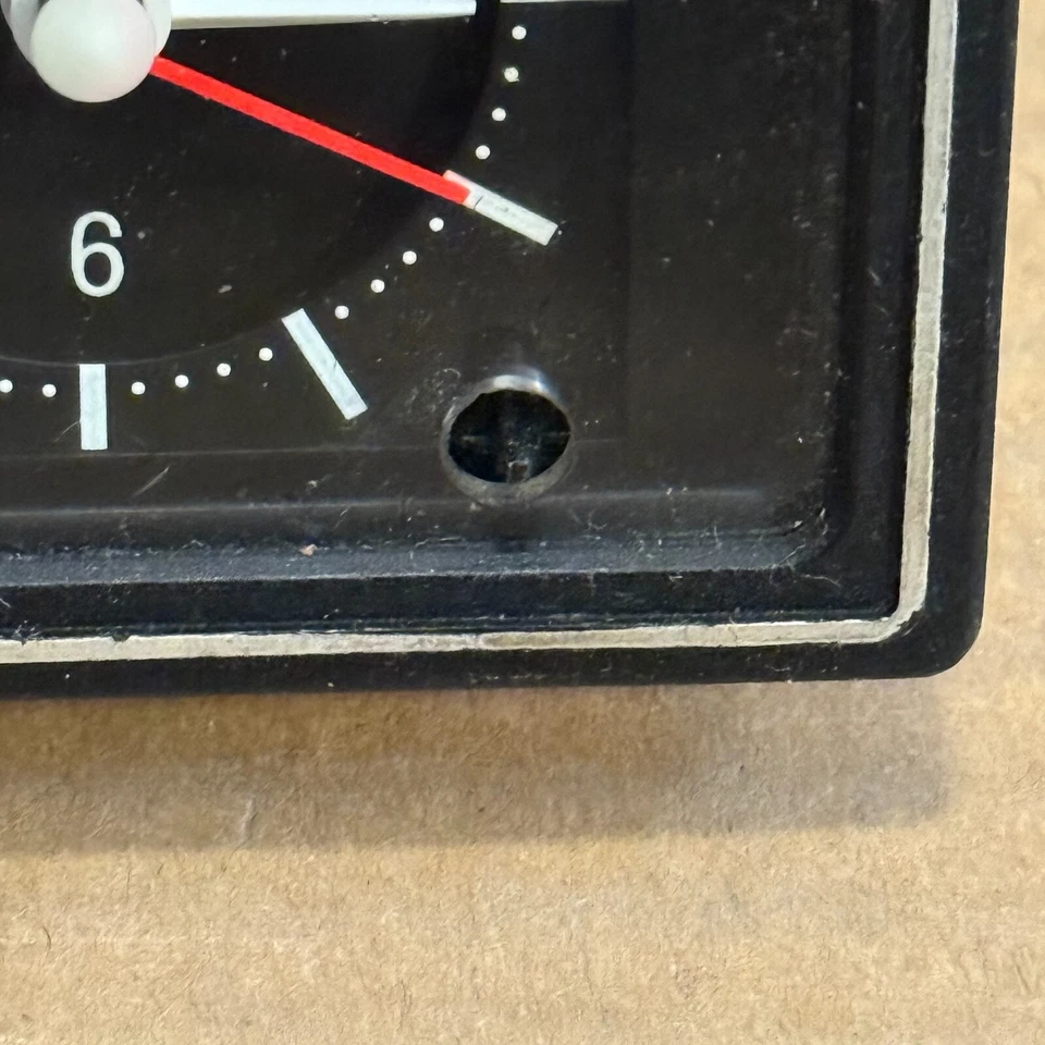 OEM Jaguar XJ6 S2 Kienzle Electric Clock C38632 DAC1571 Lotus Eclat - Image 2 of 3