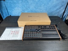 Behringer LM DRUM Hybrid Sampling DRUM MACHIN...