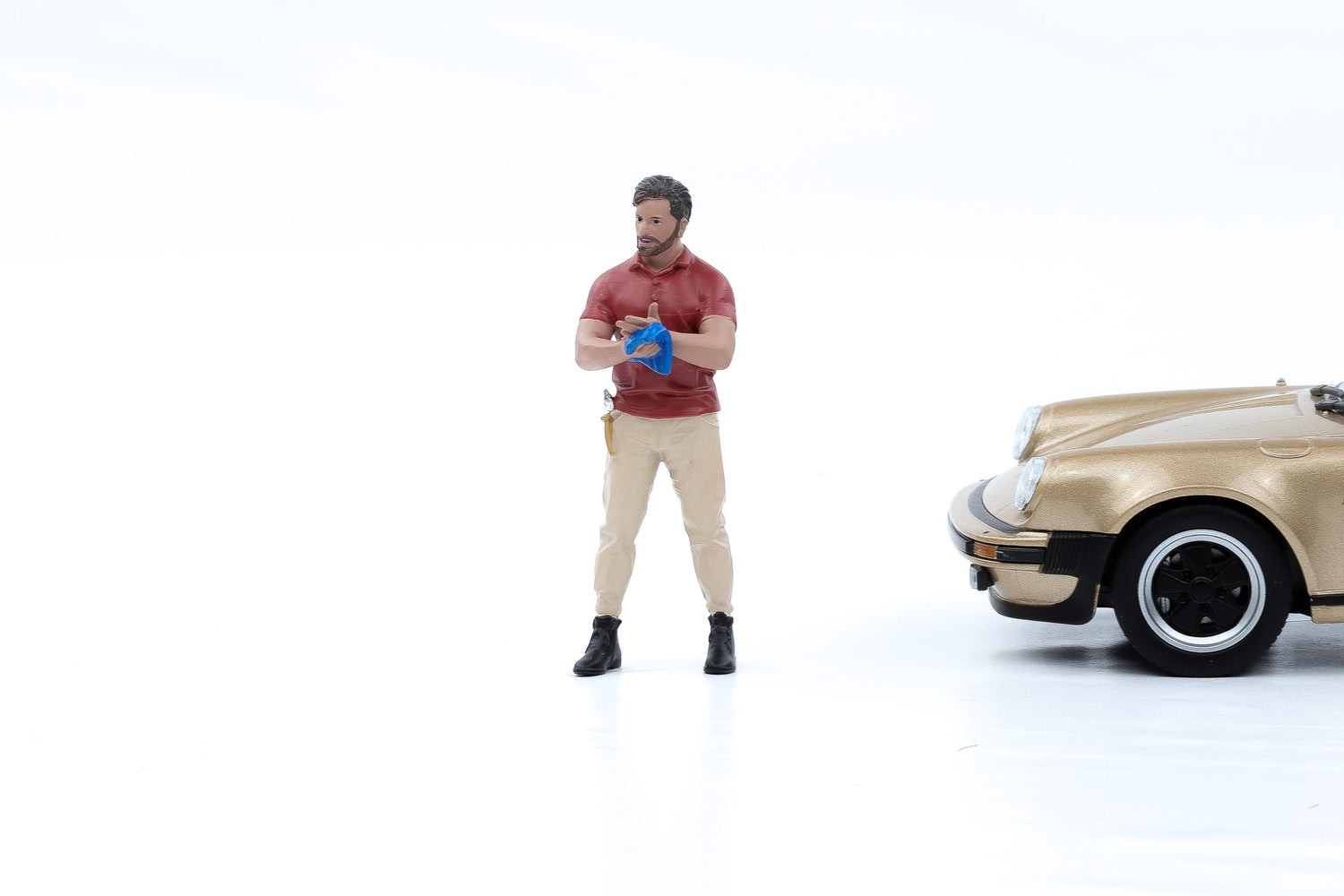American Diorama AD-25202 Muscle Mechanics 1:24 Resin Figure, New