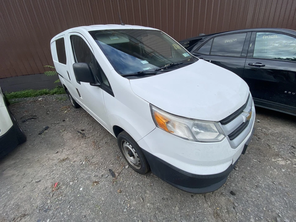 Motor de limpiaparabrisas usado para: Chevrolet City Express 2016 grado C Foto 3 de 4