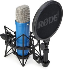 Rode NT1 Signature Series Condenser Microphone with SM6 Shockmount and Pop