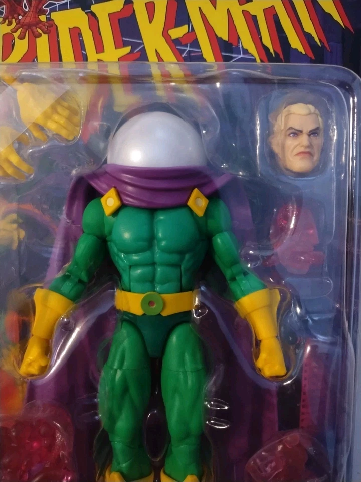 Tarjetero retro Marvel Legends 6" Spider-Man Mysterio exclusivo de Walmart Foto 2 de 3
