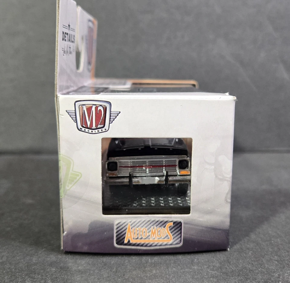 M2 MACHINES 1969 FORD F-100 RANGER TRUCK AUTO-MODS Black, Chase 1/750 - Image 4 of 4