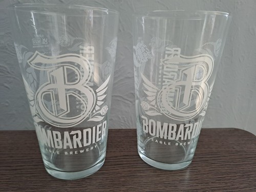 2 x Wells Bombardier Eagle Brewery Pint Glasses - Picture 1 of 3