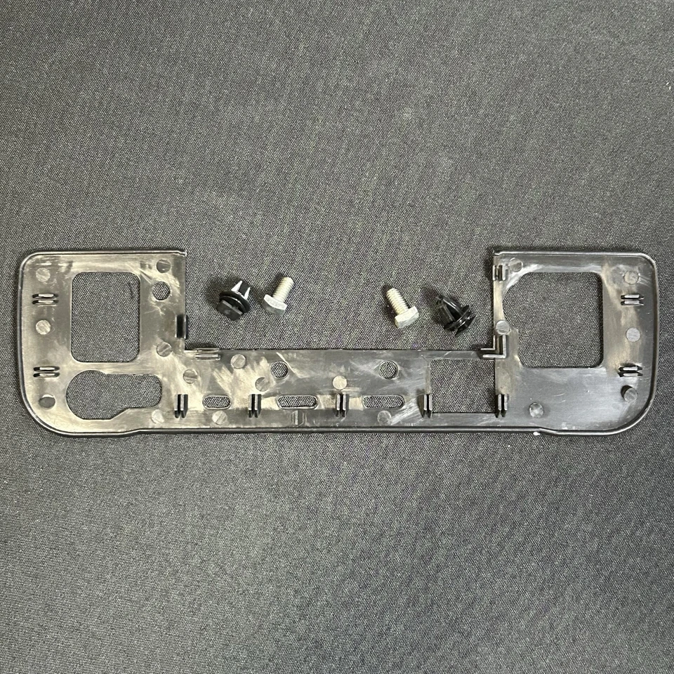 Manija del portón trasero Dorman 82504 Suzuki Foto 3 de 4