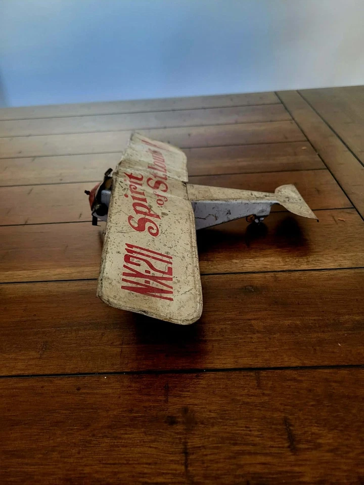 Vintage 1930s Spirit Of St. Louis NX211 Girard Toys Tin Wind-Up Model Airplane - Image 4 of 4