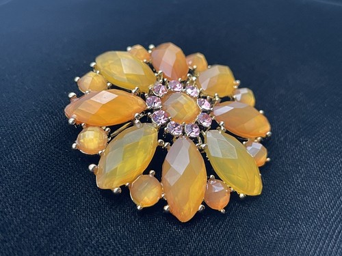Vintage Liz Claiborne Faceted Peach Pink Rhinestone Flower Fashion Brooch NIB - Picture 3 of 11