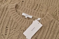 Vince NWT Cropped Sweater Size Large in Tan 