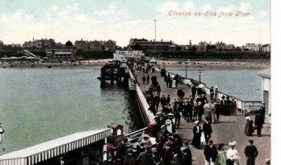CLACTON-ON-SEA - BLICK VOM PIERHEAD FARBPOSTKARTE (1906)