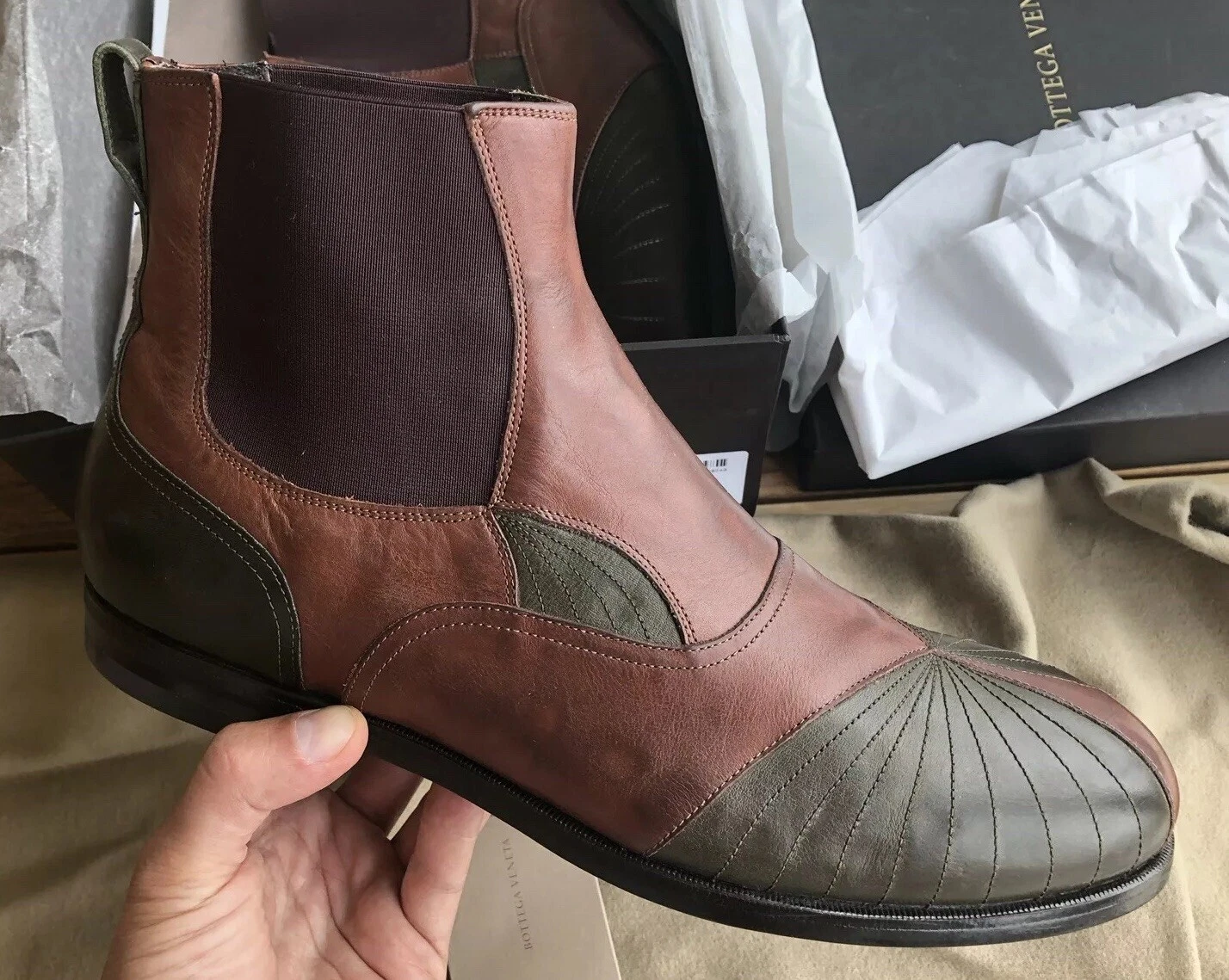 Stivali Chelsea Bottega Veneta Russet in pelle di vitello rustici 43 E 10