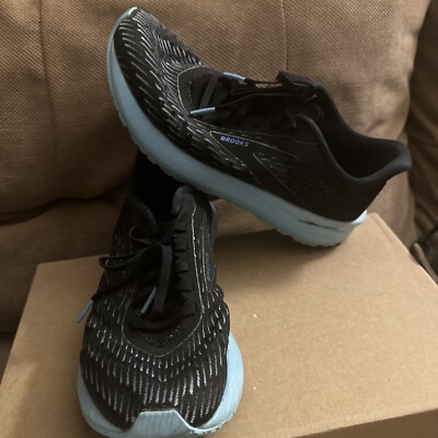 Size 9- Brooks Hyperion Tempo Black Blue W