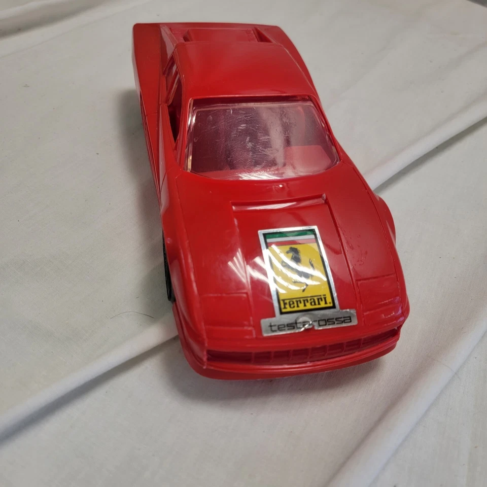 Vintage Ferrari Testarossa Plastic Car Made In The USA By TOOTSIETOY - Image 2 of 4