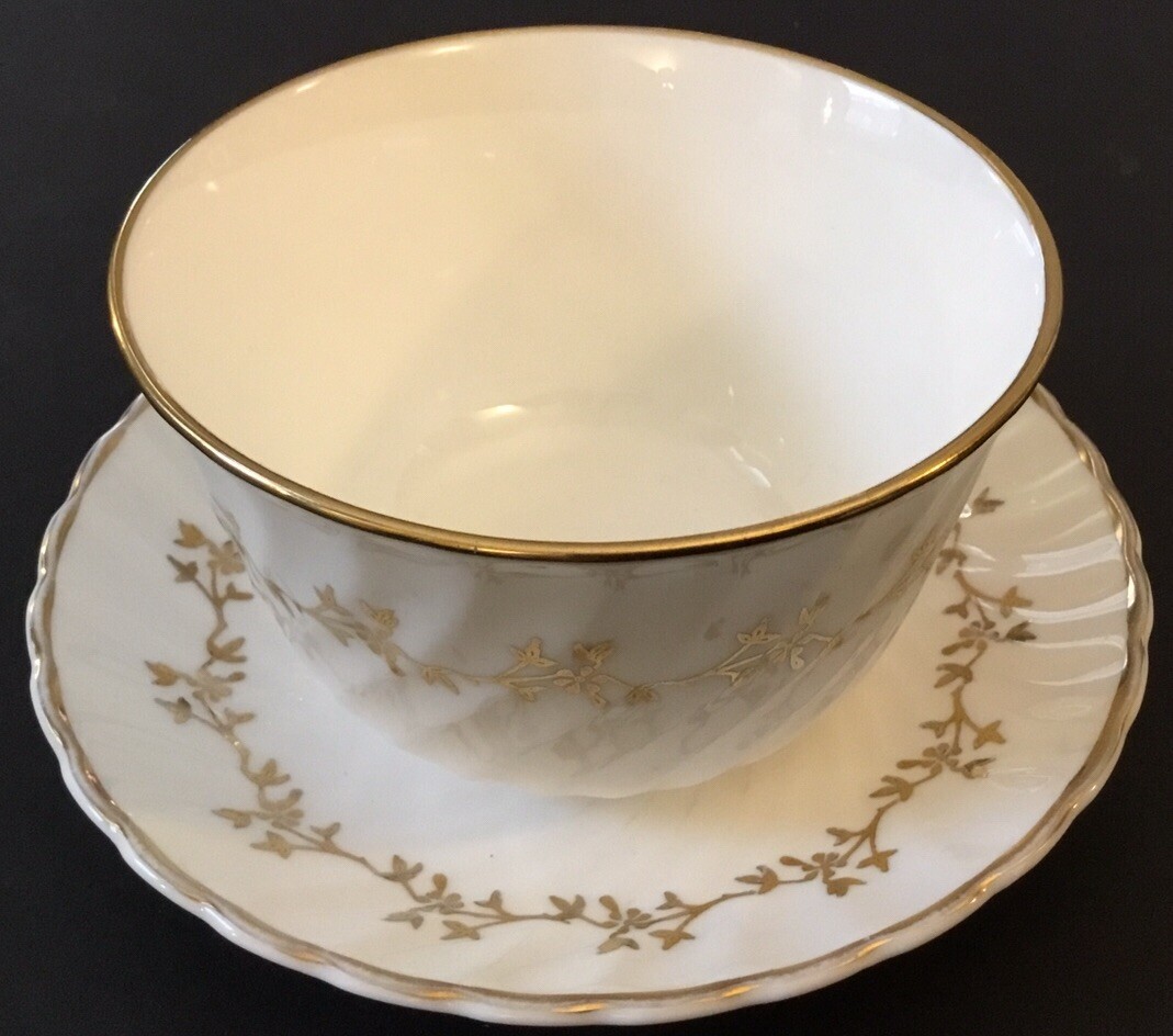 ROYAL GRAFTON FINE BONE CHINA CHATSWORTH~Open Sugar Bowl~Saucer