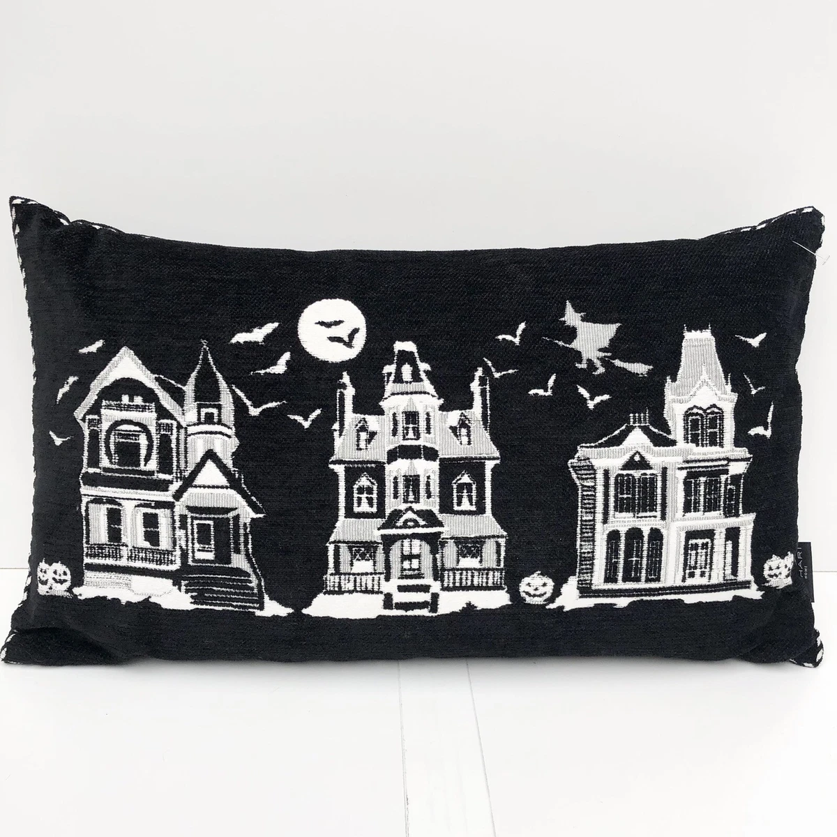 Homesense hotsell pillow covers