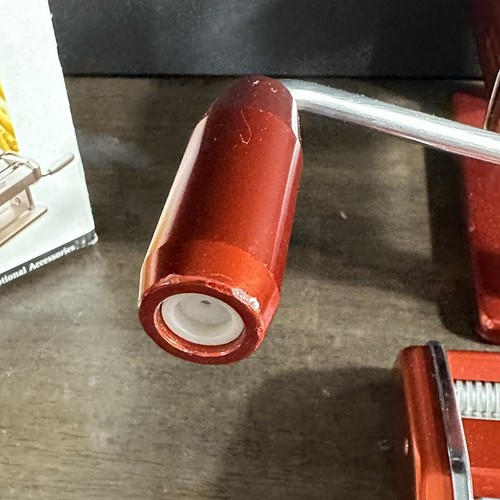 Marcato Atlas 150 Wellness Pasta Maker Hand Crank Machine Red Stainless Steel - Picture 6 of 8