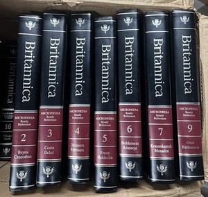 Encyclopedia Britannica 10巻セット LAST Encyclopaedia Britannica, 2010 Encyclopedia Britannia
