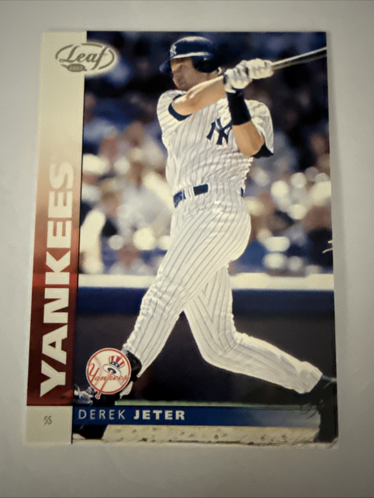 2002 Leaf Derek Jeter #129 New York Yankees HOF ￼