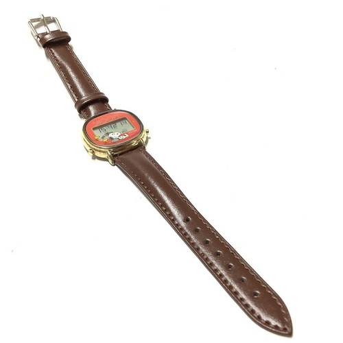 CITIZEN VEGA Snoopy Digital Watch 80s Vintage Peanuts Rare Battery Replaced - Picture 8 of 9