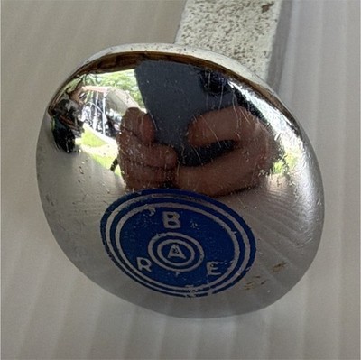 Vintage Crome Eisenbahn Spike/Nagel Rundkopf mit blauem ''B A R E'' Logo Stempel