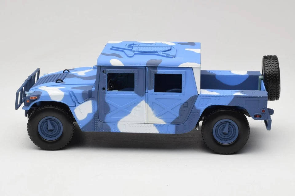 73157 Hummer H1 Humvee Blue & White Motormax 1:18 - Immagine 4 di 4