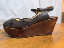 Vintage Platform Wedge Wood Heel Sandals Shoes Brown Leather size 9