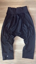 Lululemon Womens Black Harem Yoga Capri Pants...