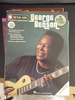 Hal Leonard Jazz Play-along  George Benson Vol 165