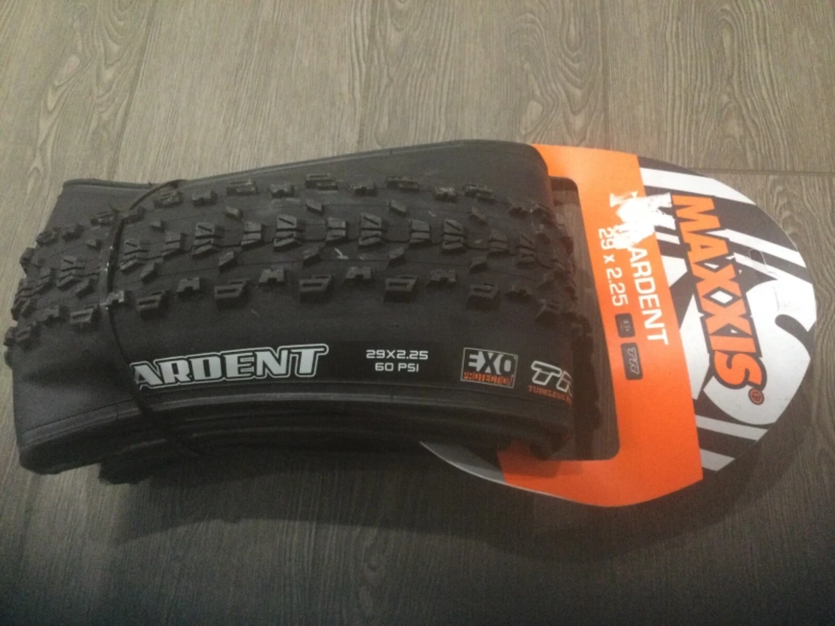 NEW MAXXIS ARDENT RACE 29 x 2.25 TR EXO TUBELESS READY FOLDING TIRE