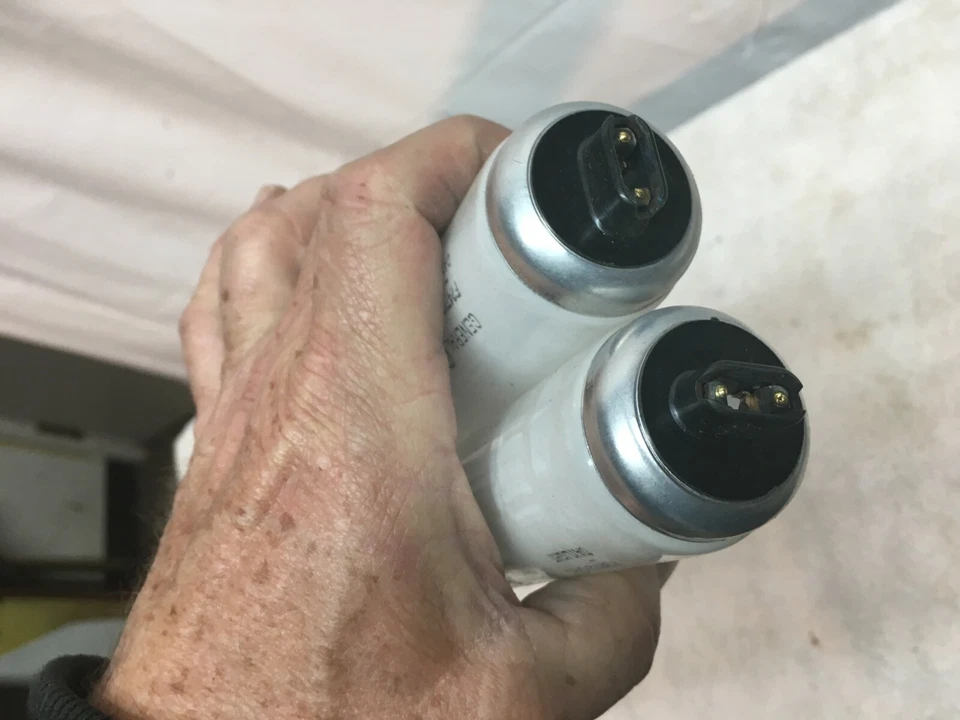 2 new GE 24" H.O. FLUORESCENT light bulb 35w daylight sign F24T12/D/HO USA 10275 - Image 2 of 3