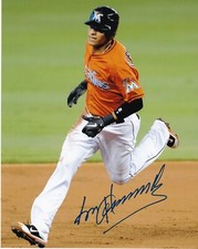 GORKYS HERNANDEZ   MIAMI MARLINS   ACTION SIGNED 8x10