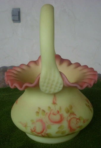 Fenton Rose Burmese Uranium Basket 1970s