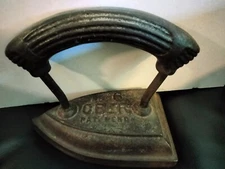 Rare  1910 ANTIQUE OBER No. 6 CAST IRON SAD IRON UNIQUE FANCY HANDLE
