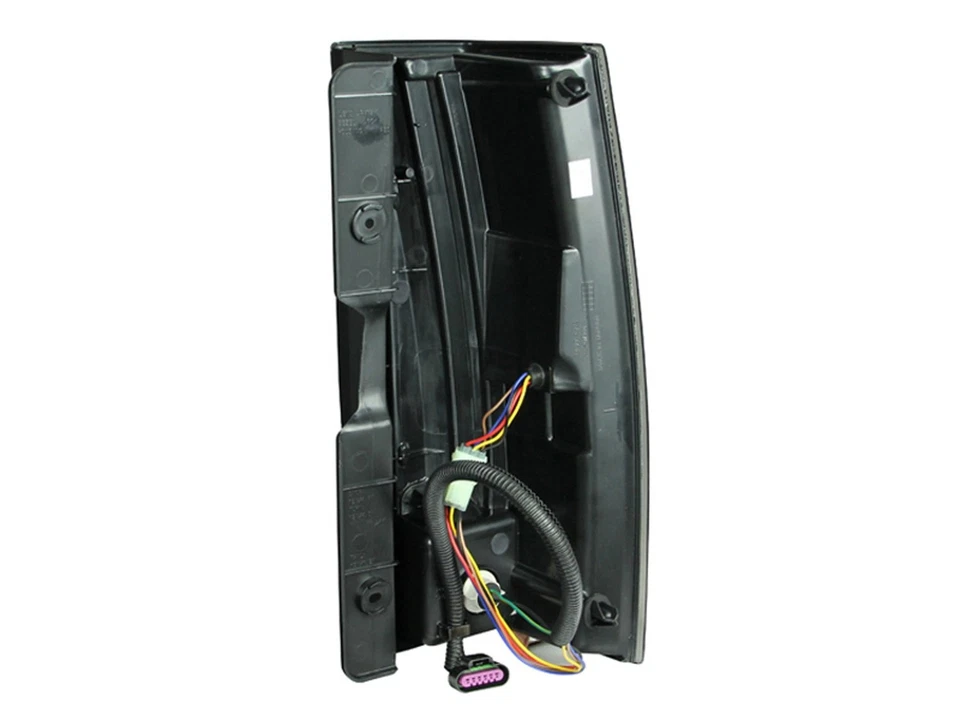 Luz trasera LED cromada Anzo USA 321287 para Cadillac Escalade Foto 2 de 3