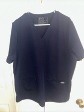 Figs Women  s Three Pocket Scrub Top Dark Blue Navy Size XXL Aya Healthcare