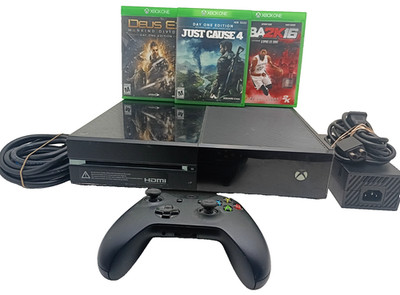 Microsoft Xbox One 500GB Console w/ 3 ganes & controller - Fully Functional