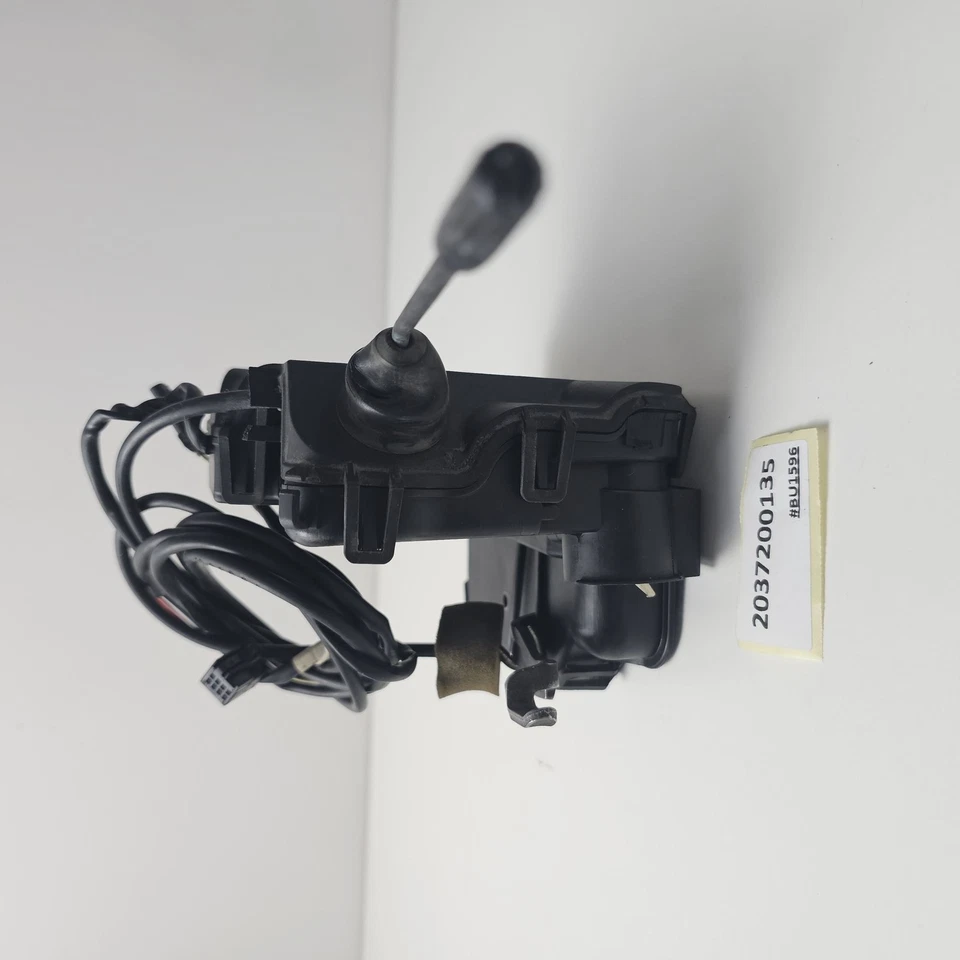 Mecanismo de bloqueo de puerta delantero izquierdo mercedes-benz c280 2001-2007 2037200135 Foto 3 de 4