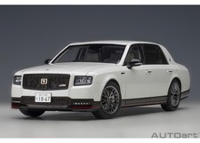 AUTOart 78764 Toyota Century GRMN (Pearl White) 1/18 Scale