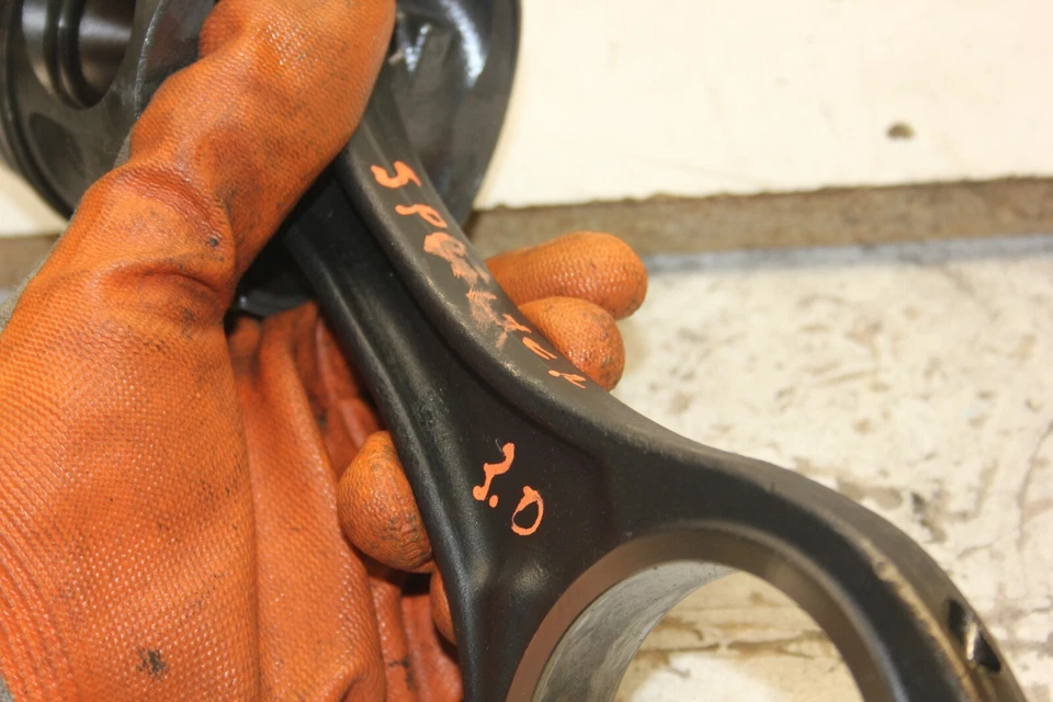 Piston, Rings & Connecting Rod Left + Right for 10-19 Sprinter 2500 3500 (VN33) - Image 4 of 4