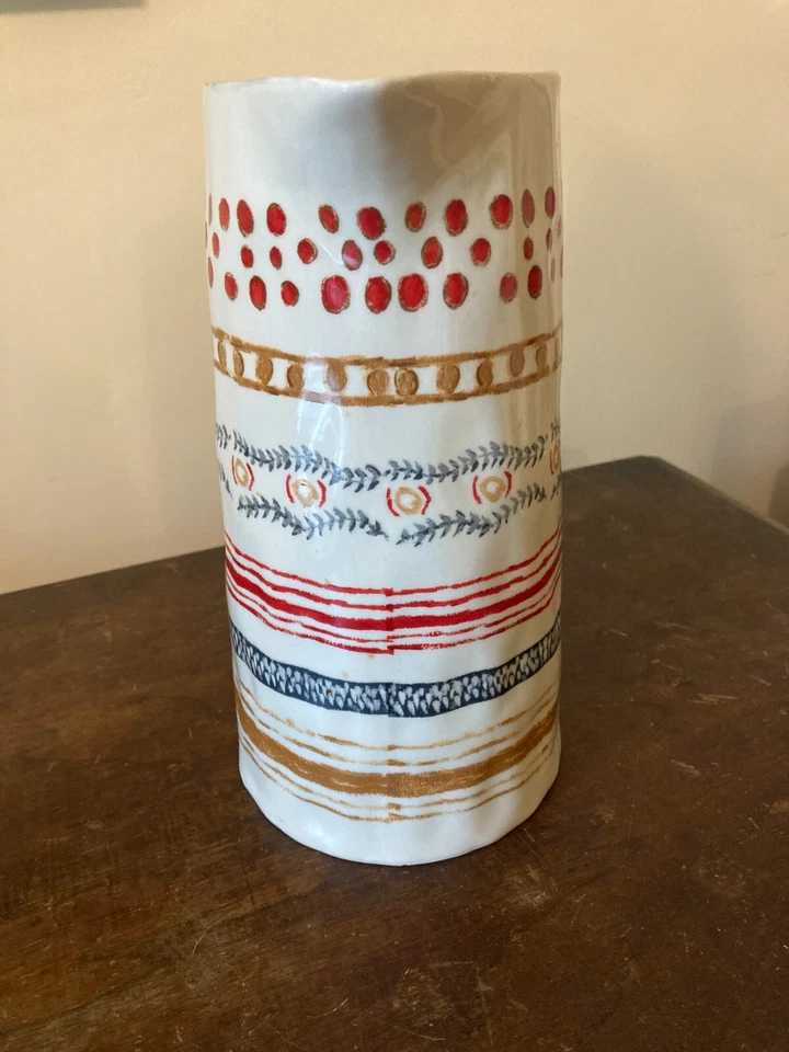 Jarrón creativo cooperativo multicolor jarra florero Kellie Montana marfil rojo azul Foto 2 de 4