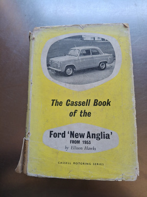 Alter Oldtimer Ford Anglia 105E Betriebsanleitung Scheunenfund