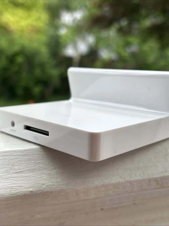 Nueva Estación de Acoplamiento Original Apple iPad Dock - MC940ZM/A - Modelo A1381 para iPad 2 Foto 3 de 4