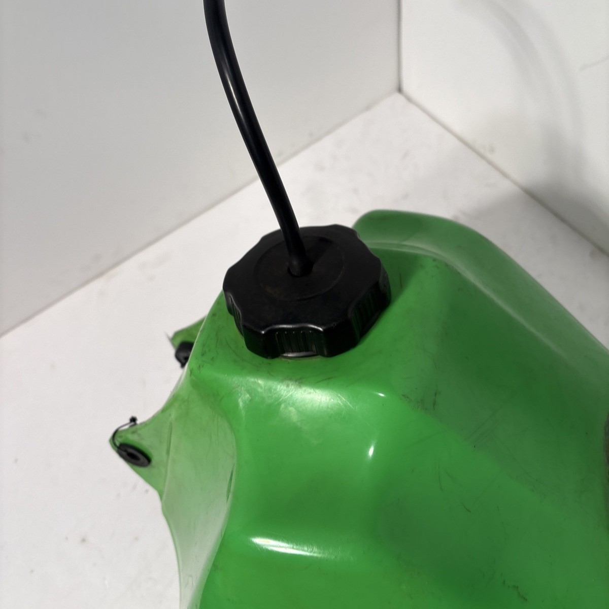 1986 1987 1988 Kawasaki KDX200 Gas Tank KDX 200 Fuel Tank OEM No